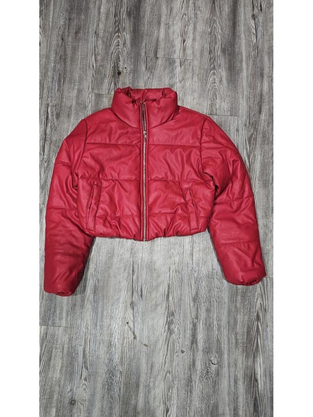 Ambiance Apparel Red Cropped Jacket Women’s Size S Puffer Coat